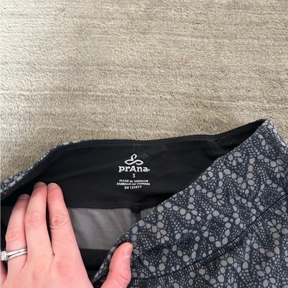 PrAna Maison Leggings Black Baleen Ankle Length Size Small
